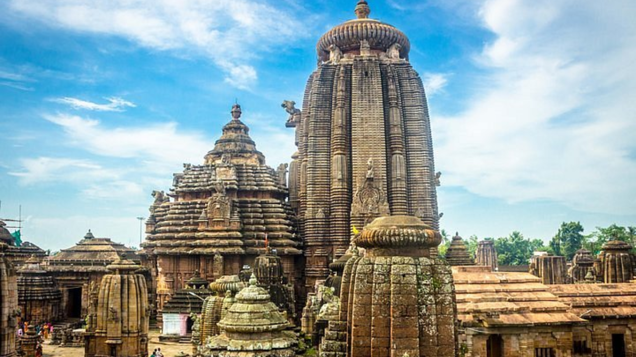 Lingaraj_Temple_1771682247212-C53DHsU0